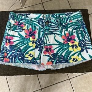 Old Navy, Diva shorts